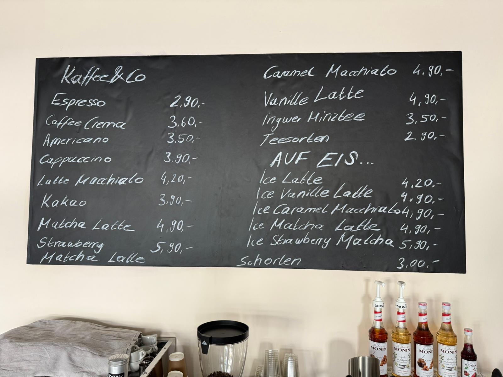 Theke und Barista-Bereich